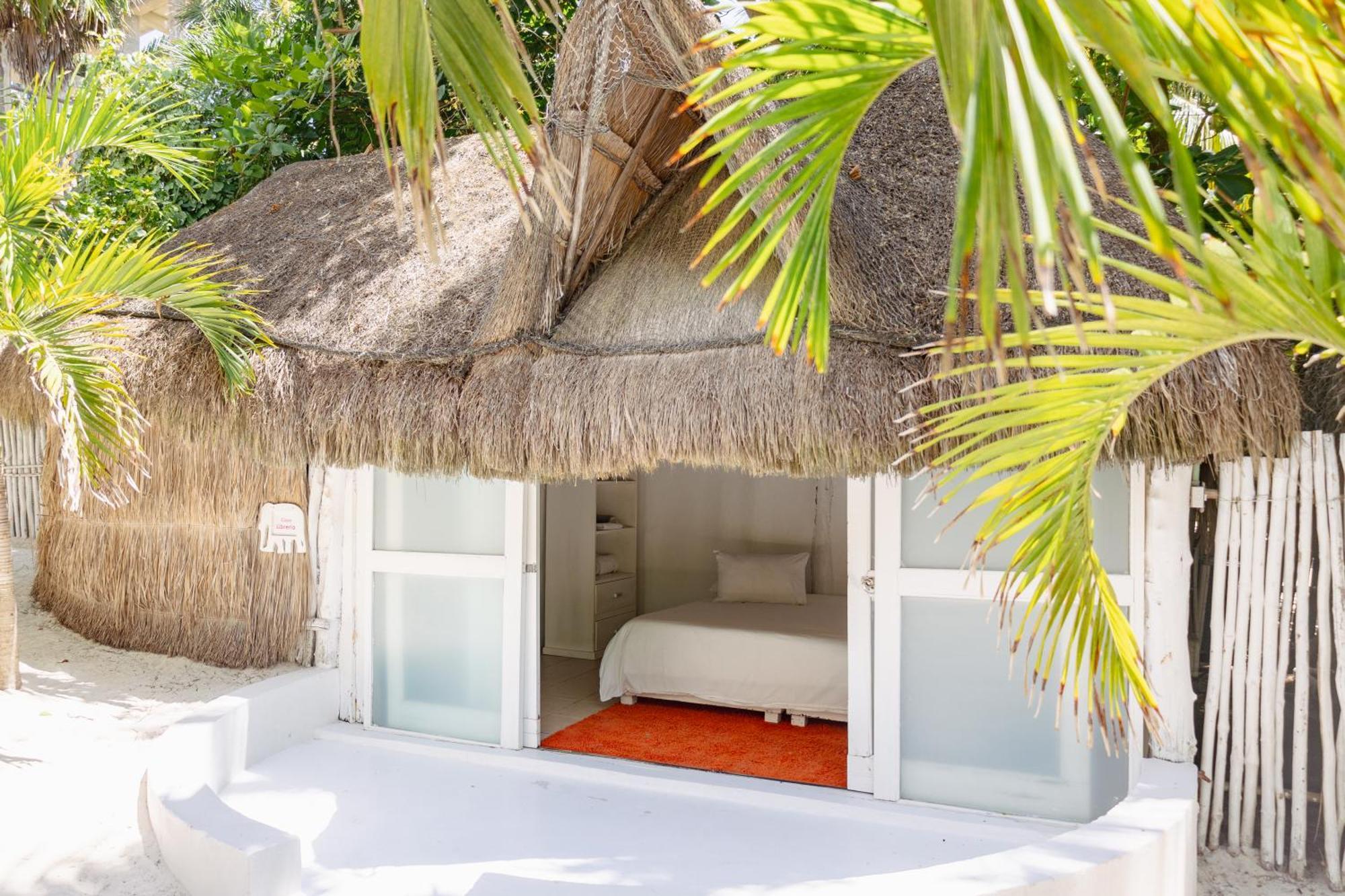 Shambala Beach House ตูลุม ภายนอก รูปภาพ